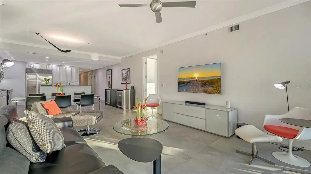 166 Golden Gate Point Sarasota FL 34236