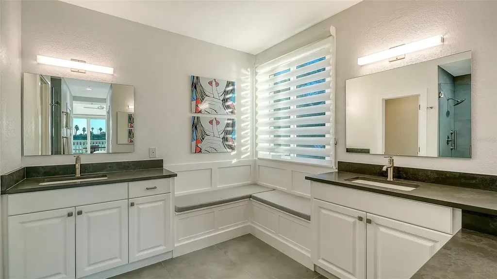 166 Golden Gate Point Sarasota FL 34236