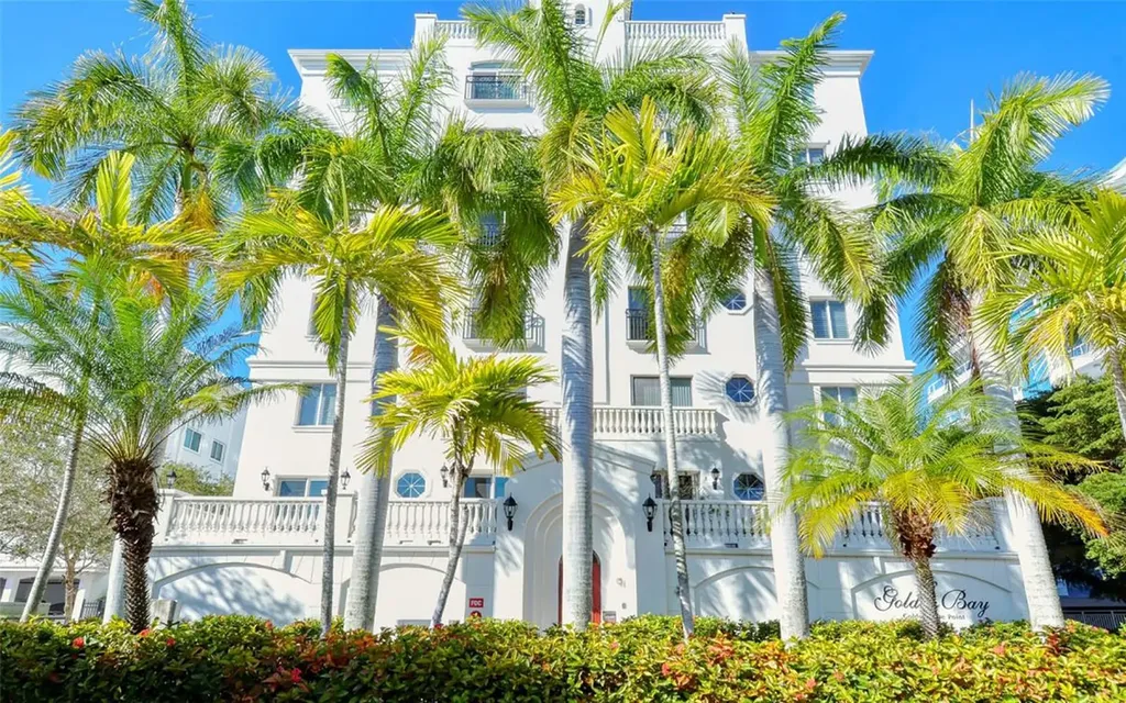 166 Golden Gate Point Sarasota FL 34236