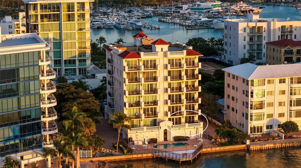 166 Golden Gate Point Sarasota FL 34236