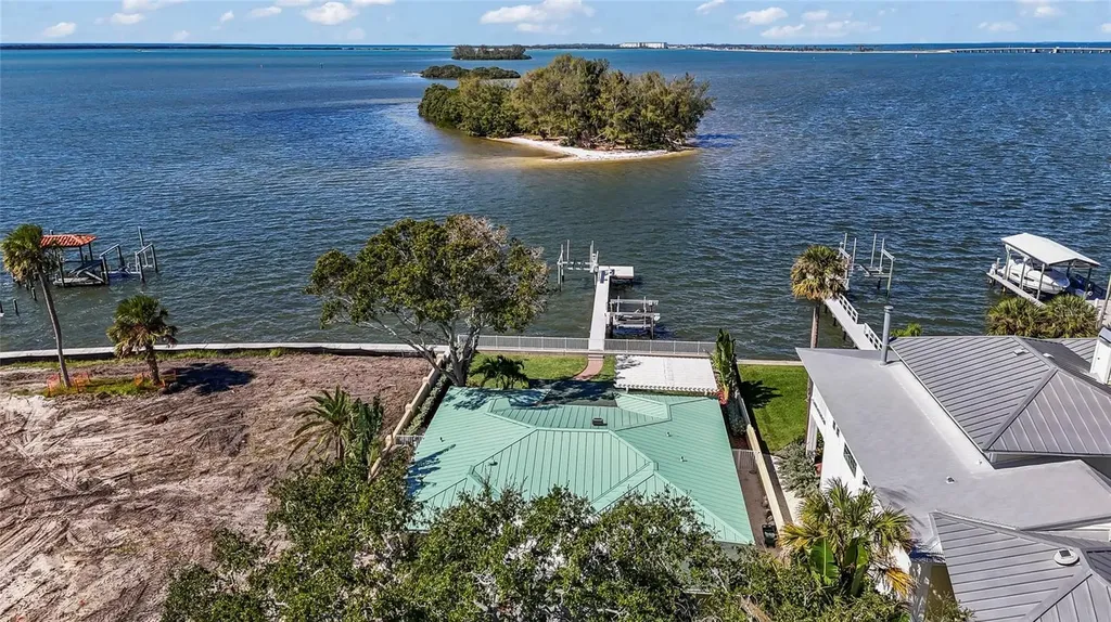 115 Buena Vista Drive S Dunedin FL 34698