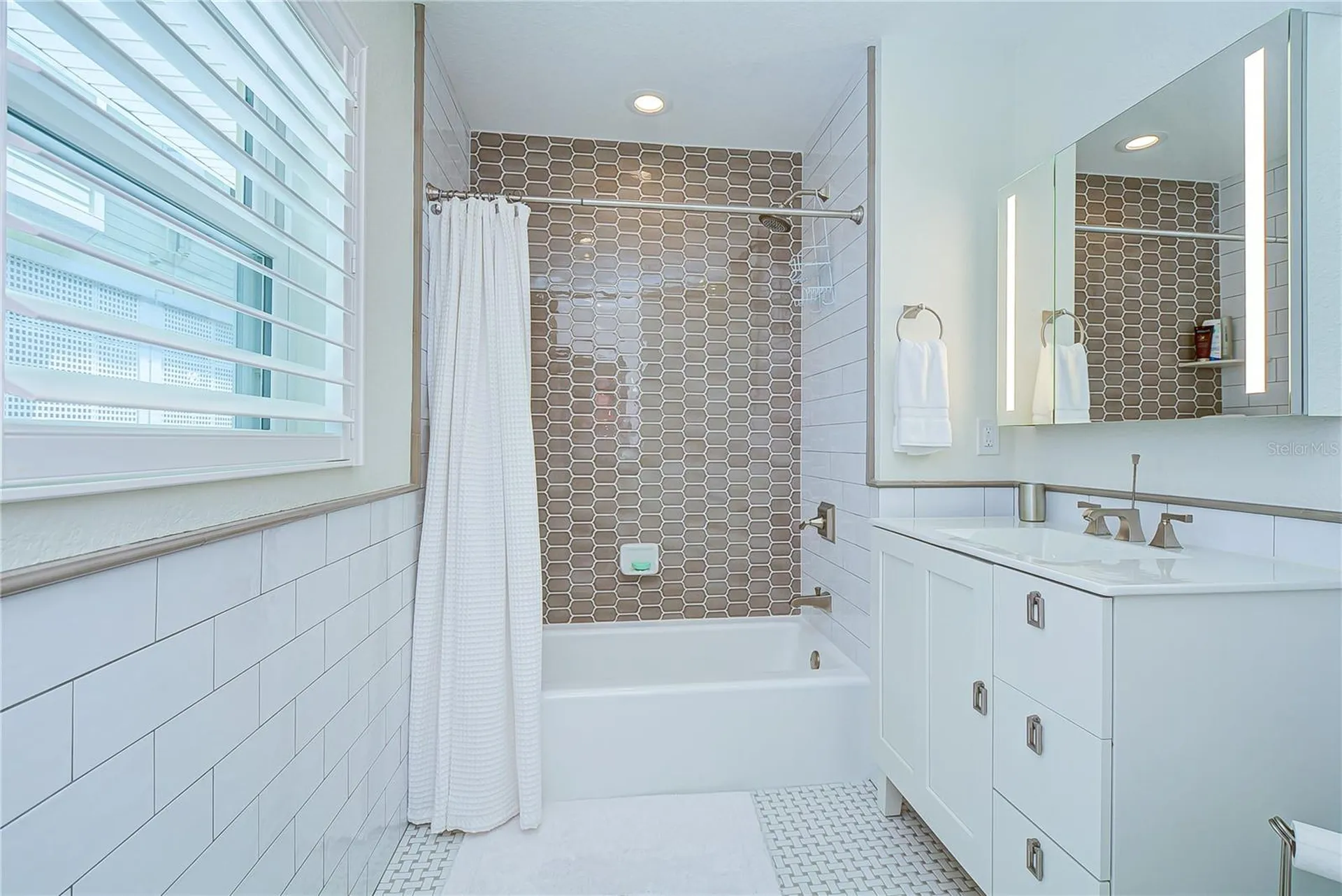 115 Buena Vista Drive S Dunedin FL 34698