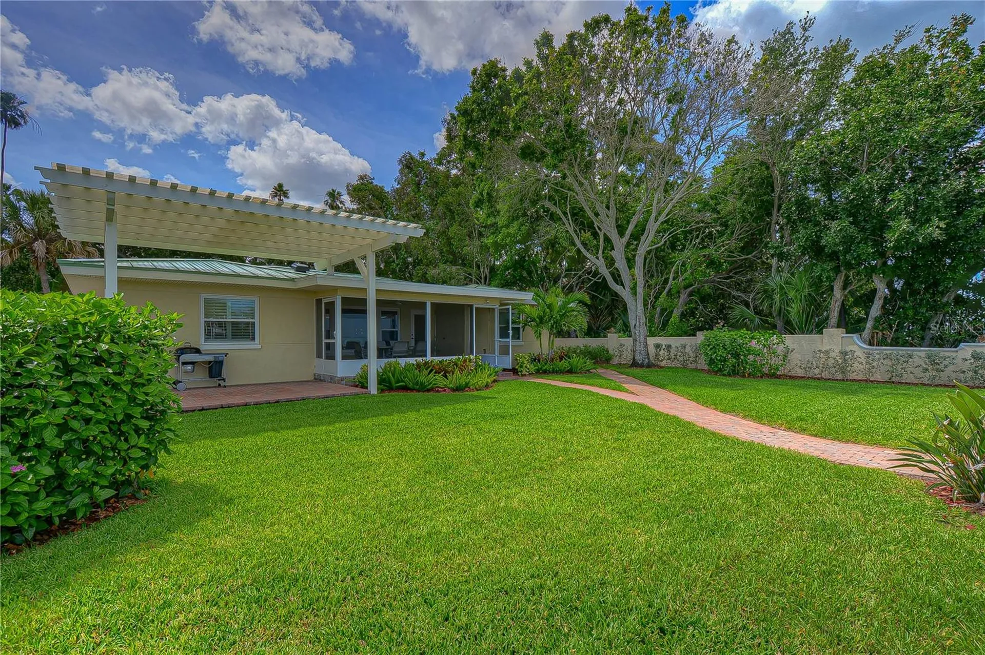 115 Buena Vista Drive S Dunedin FL 34698