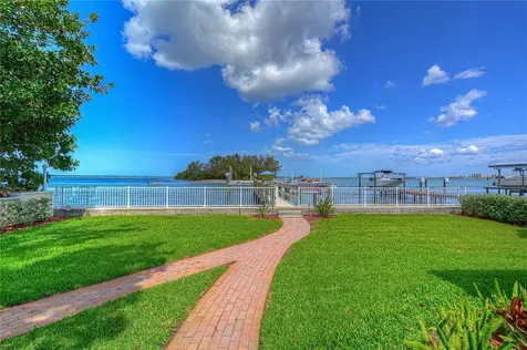115 Buena Vista Drive S Dunedin FL 34698