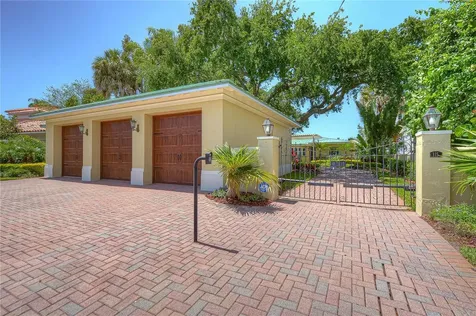 115 Buena Vista Drive S Dunedin FL 34698