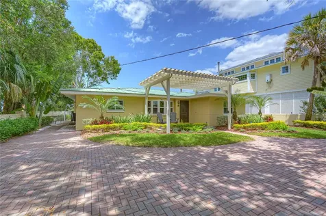 115 Buena Vista Drive S Dunedin FL 34698