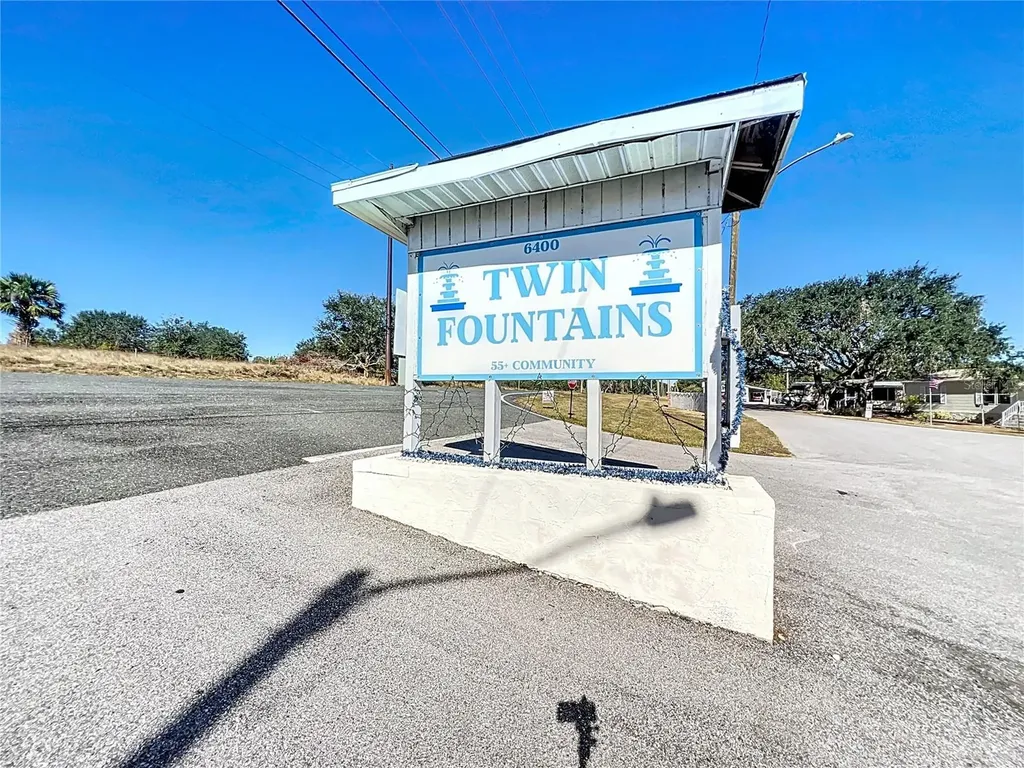 131 Edgewood Boulevard Lake Wales FL 33898