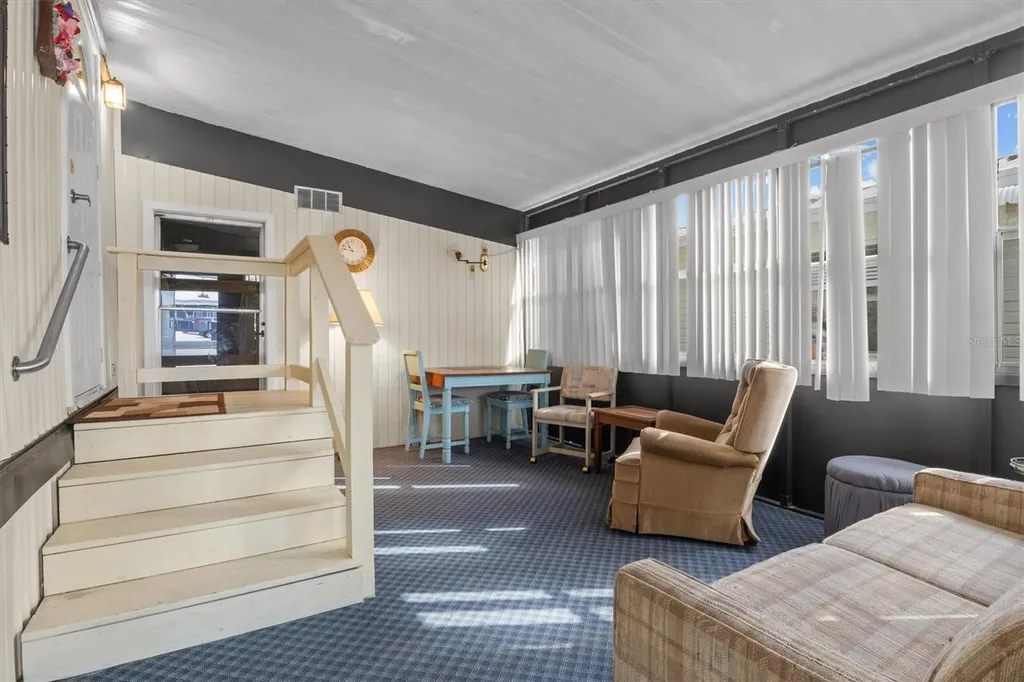 131 Edgewood Boulevard Lake Wales FL 33898