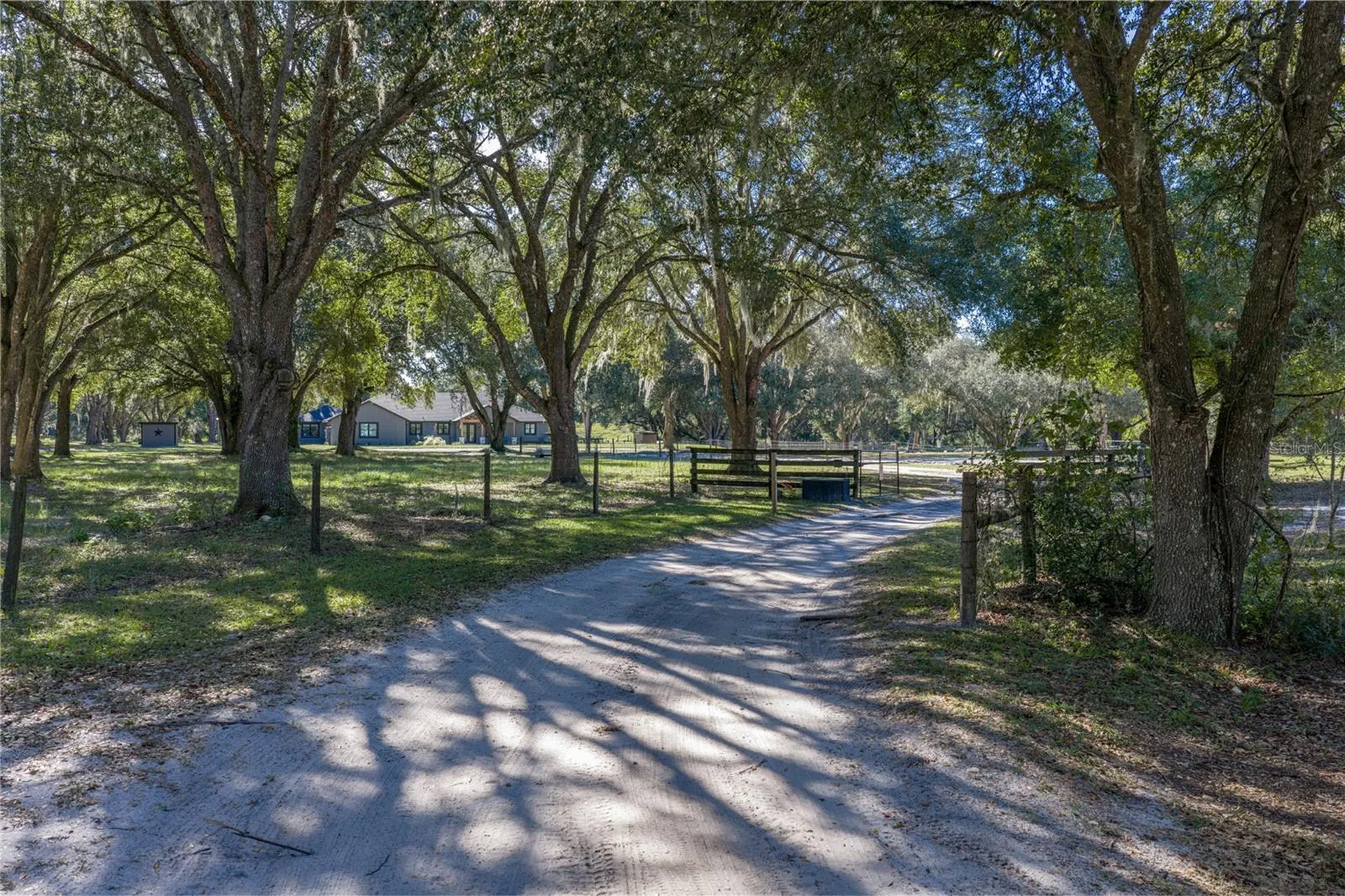 9550 Cr 614a Bushnell FL 33513
