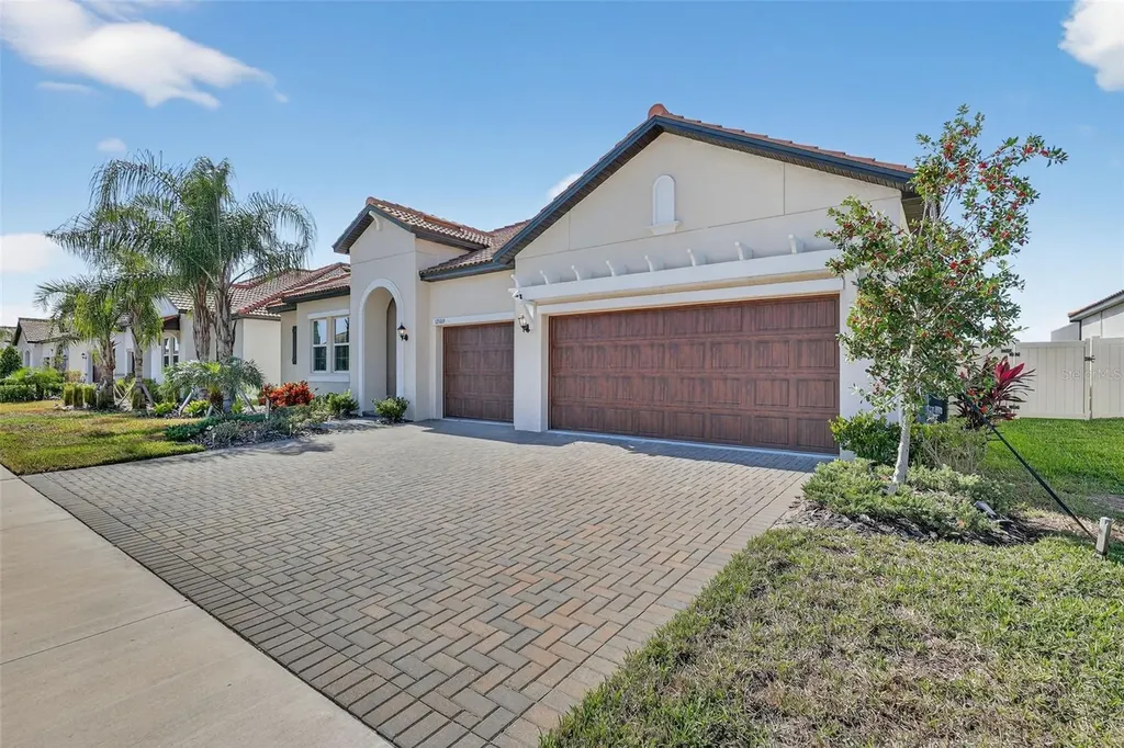 17109 Star Banks Street Wimauma FL 33598