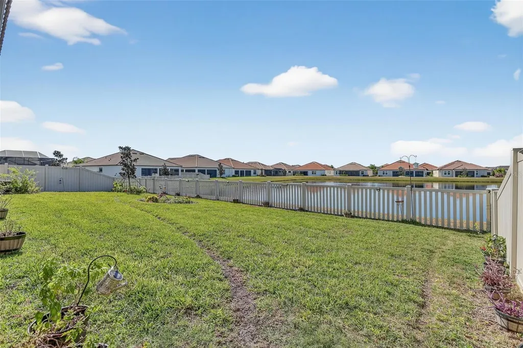 17109 Star Banks Street Wimauma FL 33598