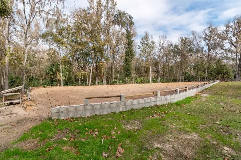 22924 NW 91st Court Road Micanopy FL 32667