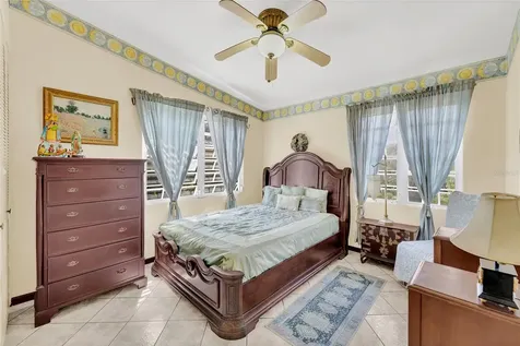 110 Freire Calle Rubi Cidra PR 00739