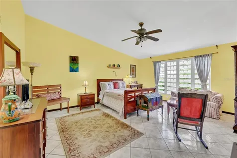 110 Freire Calle Rubi Cidra PR 00739