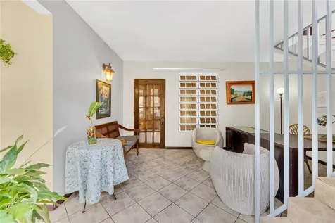 110 Freire Calle Rubi Cidra PR 00739