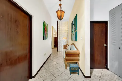 110 Freire Calle Rubi Cidra PR 00739