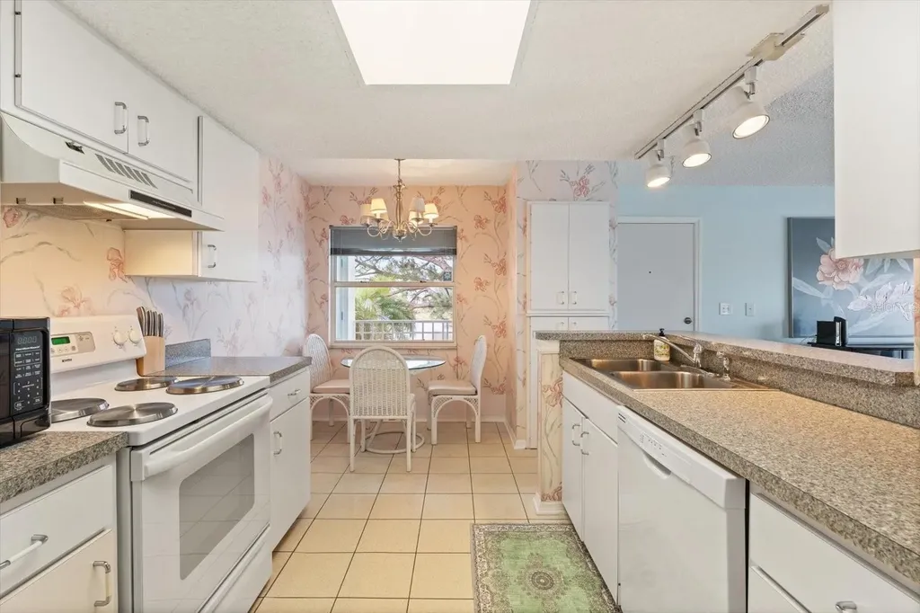 312 108th Street W Bradenton FL 34209