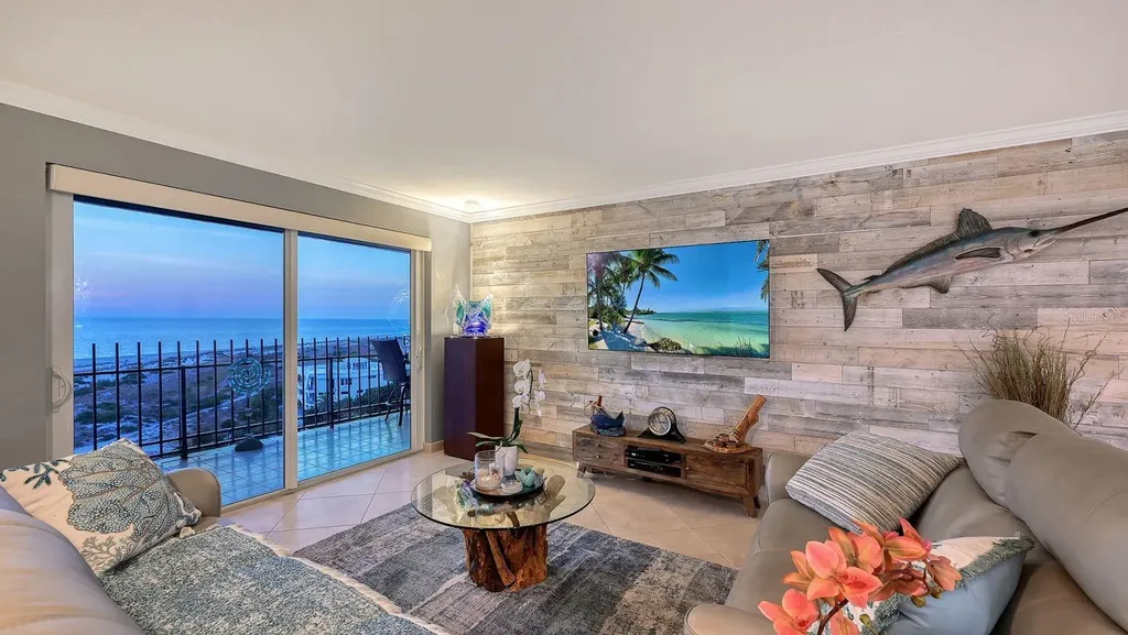 1 Benjamin Franklin Drive Sarasota FL 34236