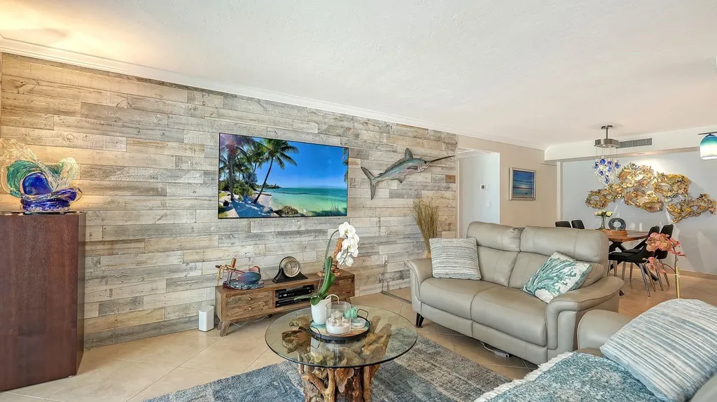 1 Benjamin Franklin Drive Sarasota FL 34236