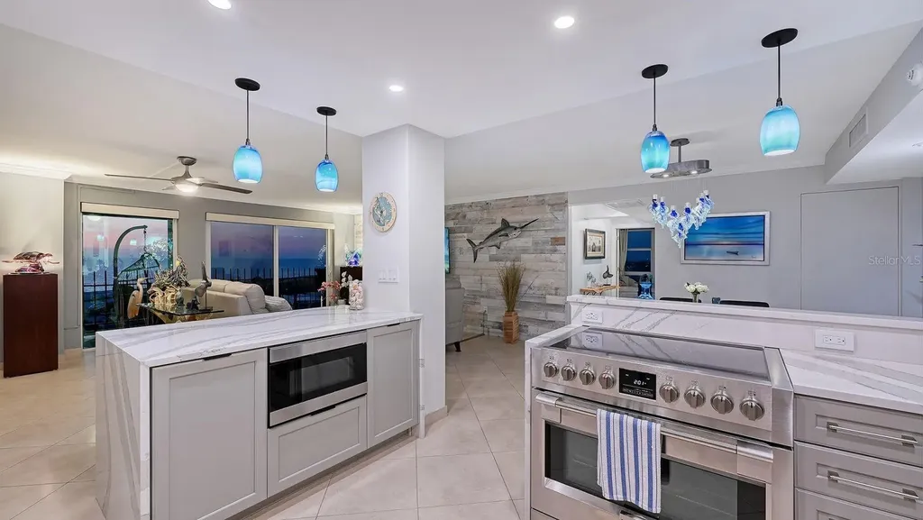 1 Benjamin Franklin Drive Sarasota FL 34236
