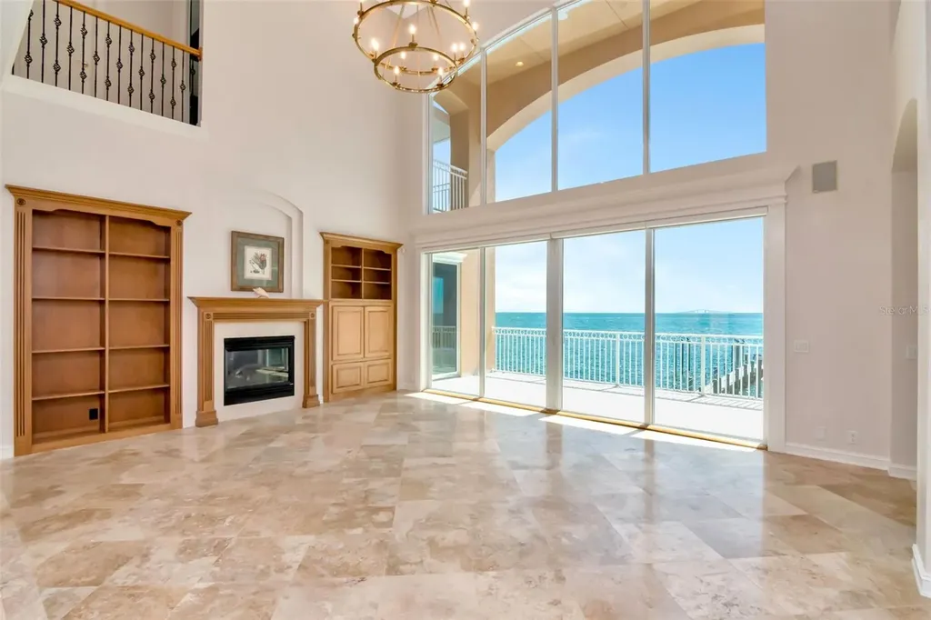 7680 Paradise Pointe Circle S St Petersburg FL 33711