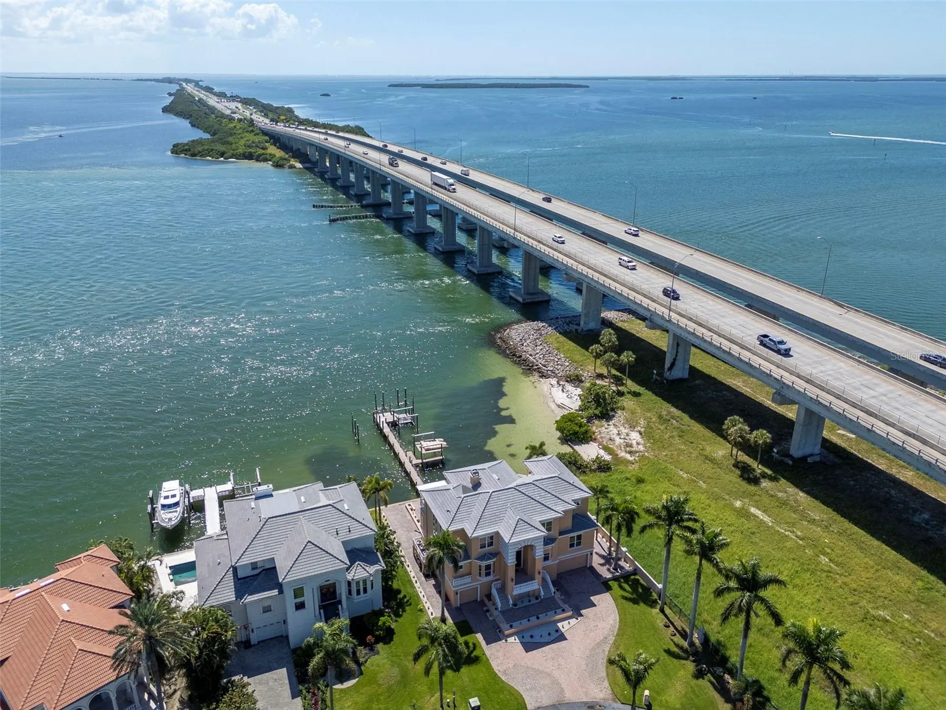 7680 Paradise Pointe Circle S St Petersburg FL 33711