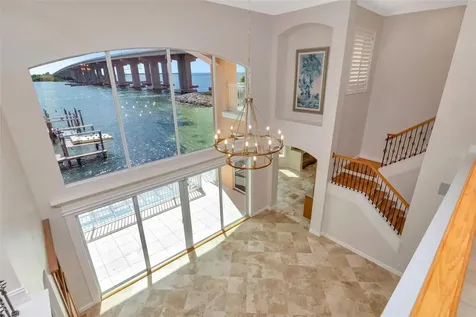 7680 Paradise Pointe Circle S St Petersburg FL 33711