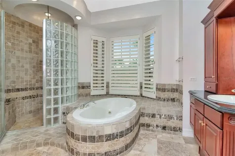 7680 Paradise Pointe Circle S St Petersburg FL 33711