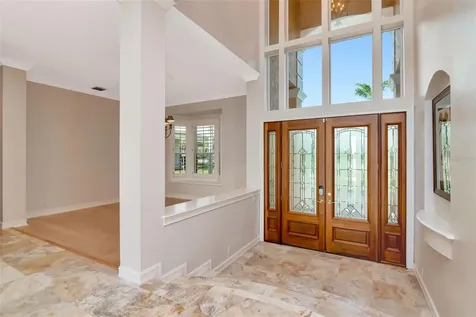 7680 Paradise Pointe Circle S St Petersburg FL 33711