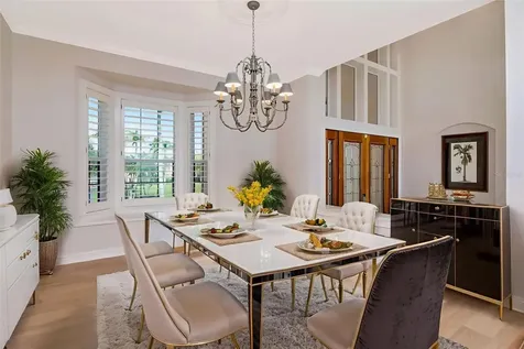 7680 Paradise Pointe Circle S St Petersburg FL 33711