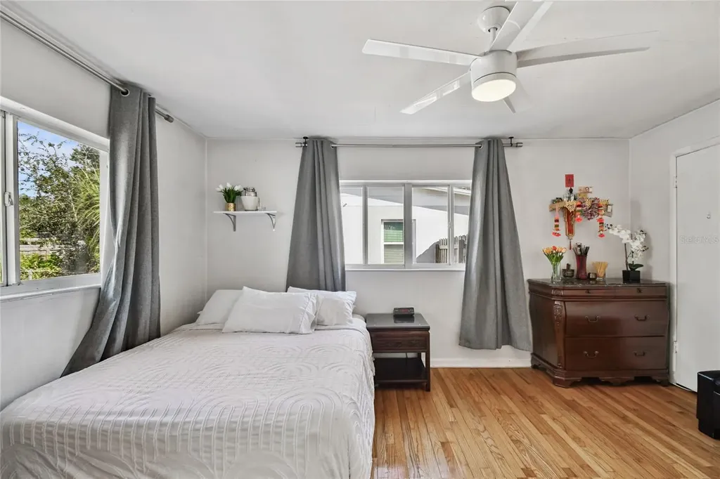 4315 W Fair Oaks Avenue Tampa FL 33611