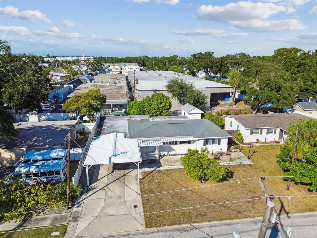 4315 W Fair Oaks Avenue Tampa FL 33611