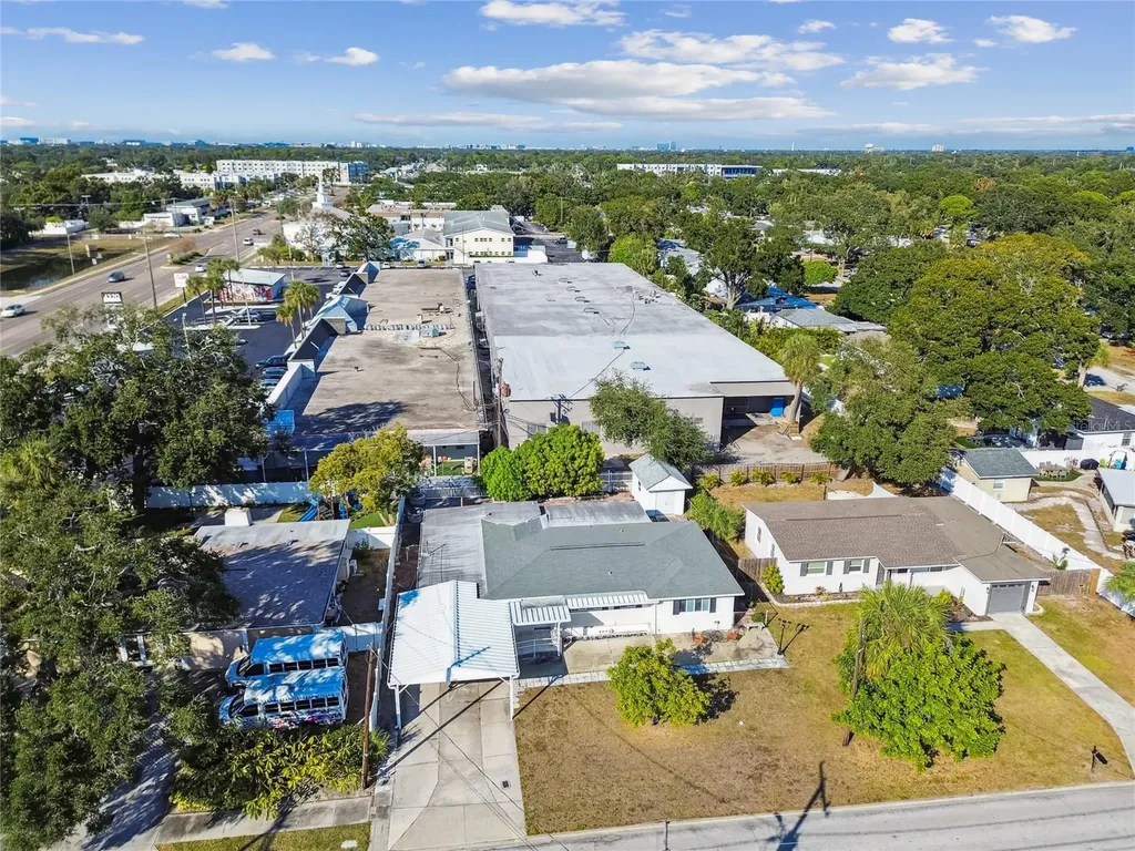 4315 W Fair Oaks Avenue Tampa FL 33611