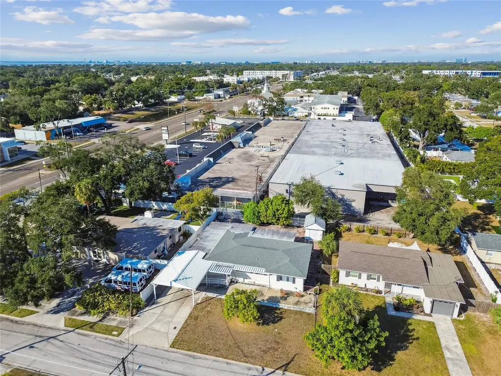 4315 W Fair Oaks Avenue Tampa FL 33611