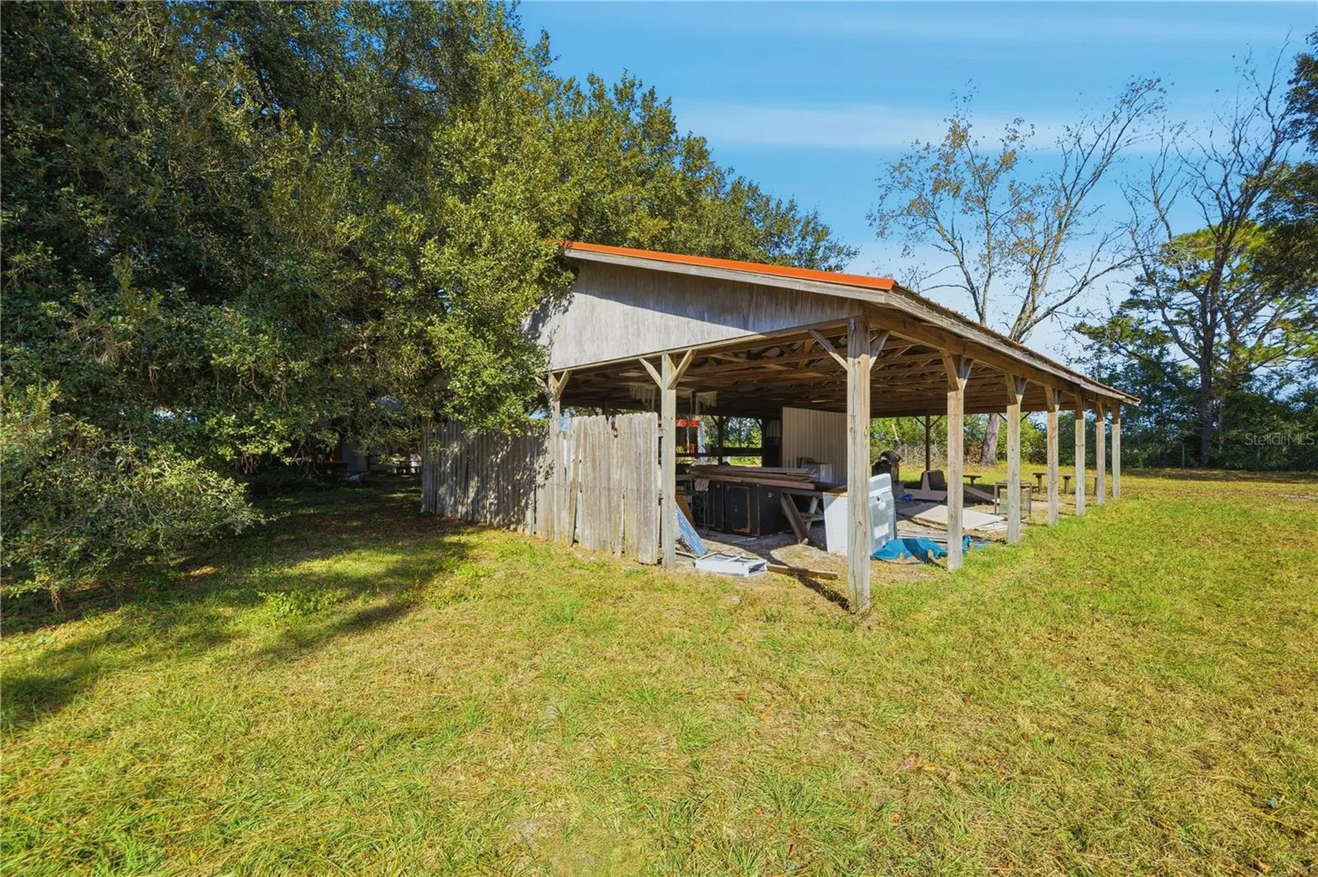 2451 SE Highway 41 Morriston FL 32668