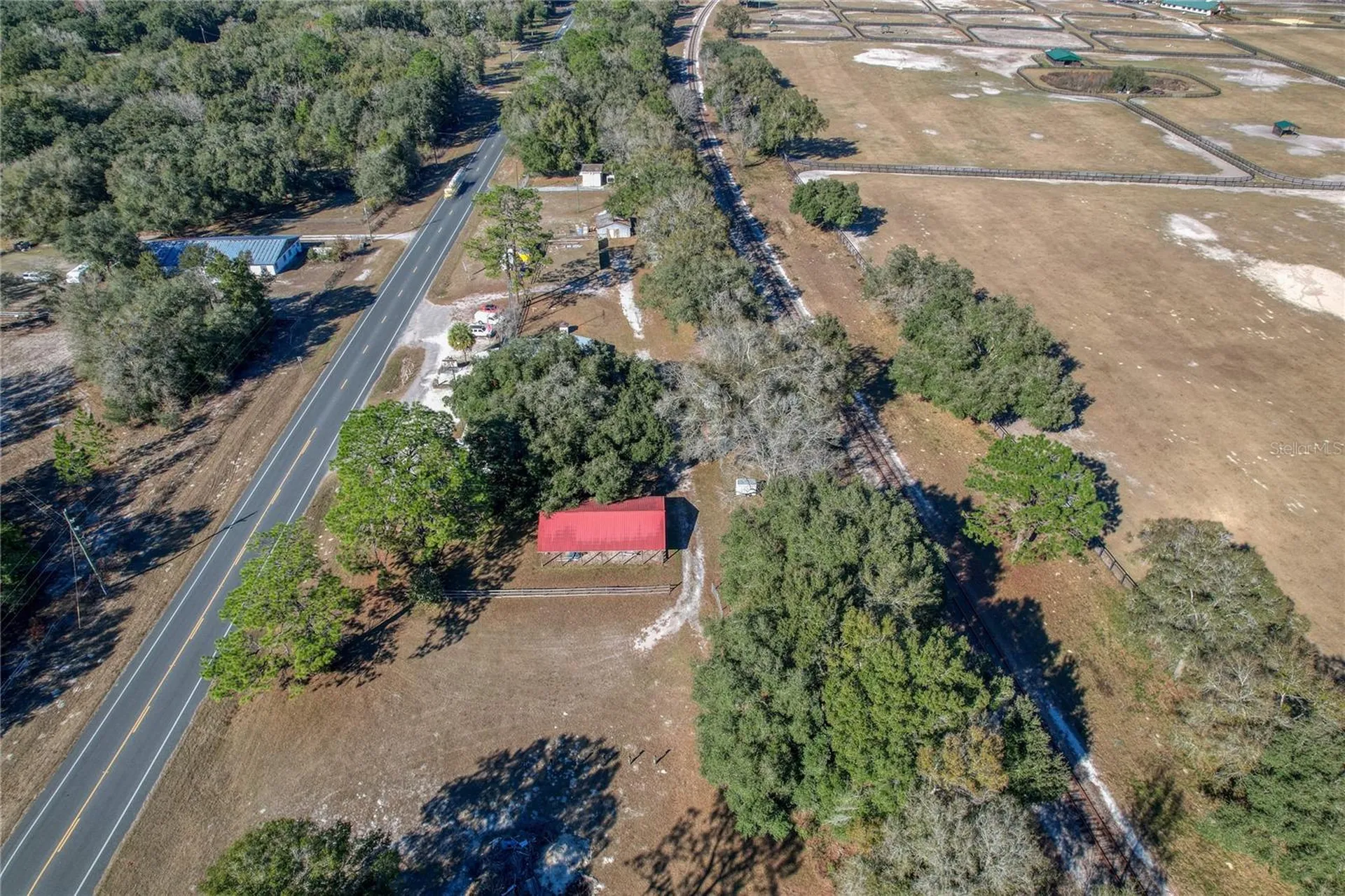 2451 SE Highway 41 Morriston FL 32668