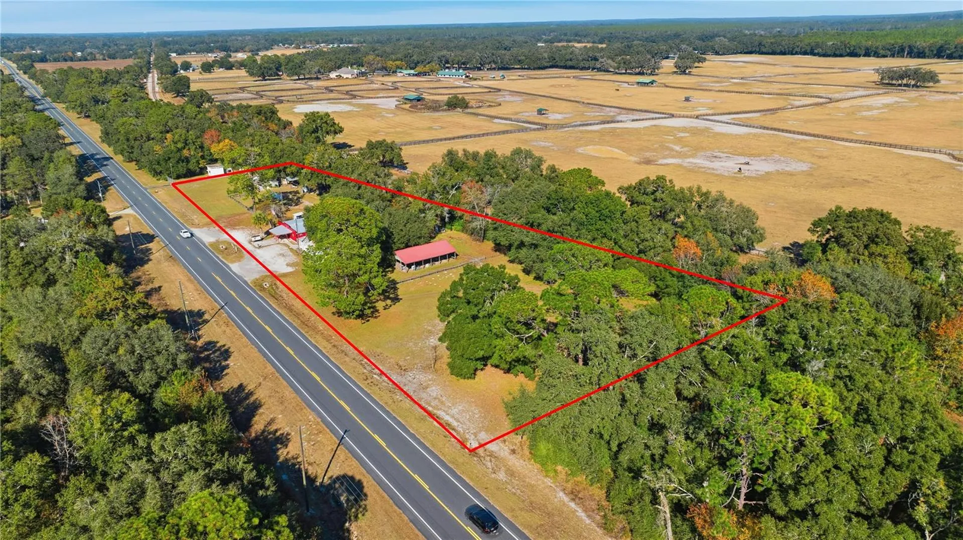 2451 SE Highway 41 Morriston FL 32668
