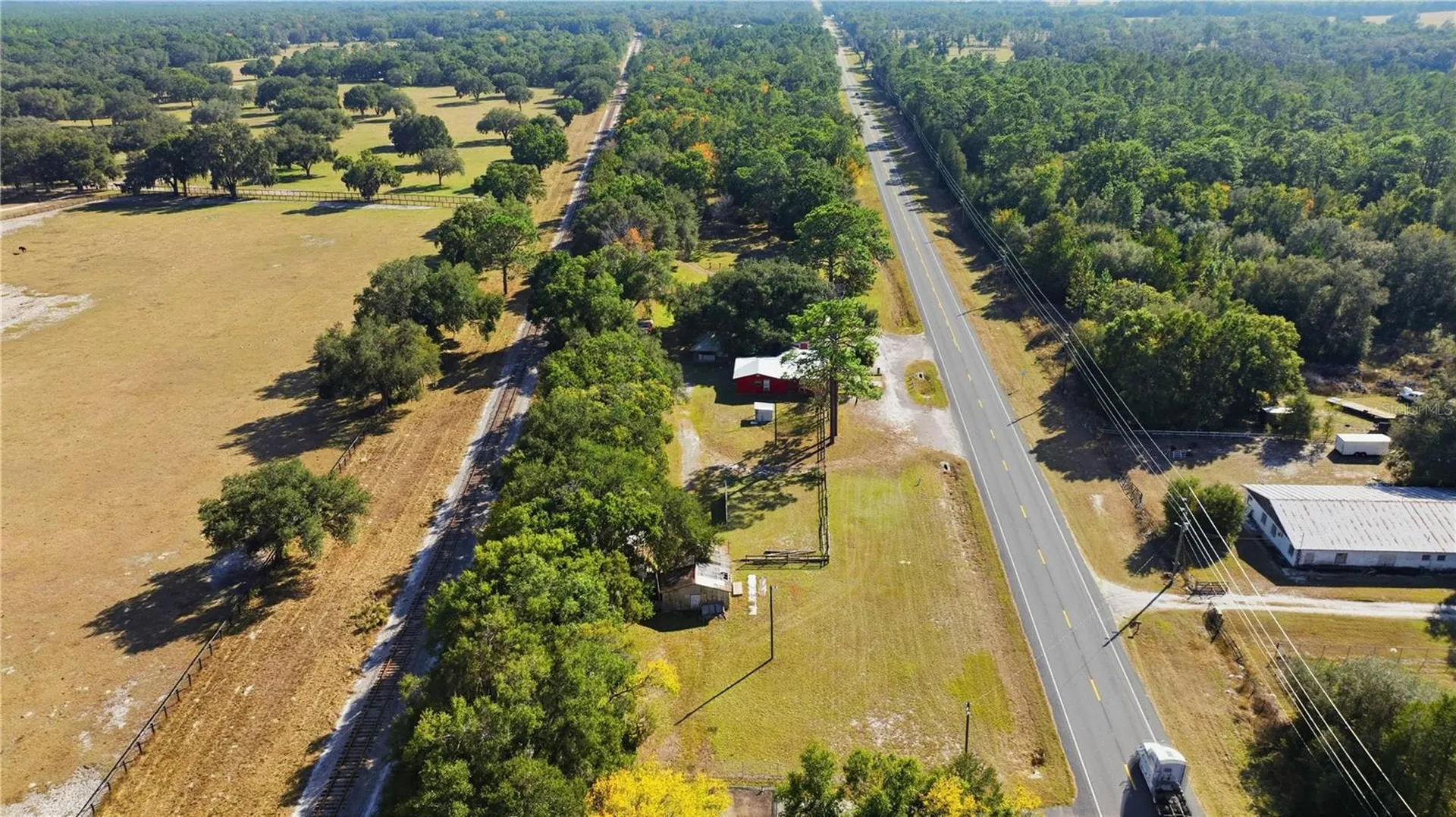 2451 SE Highway 41 Morriston FL 32668