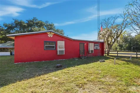 2451 SE Highway 41 Morriston FL 32668