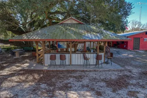 2451 SE Highway 41 Morriston FL 32668