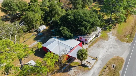 2451 SE Highway 41 Morriston FL 32668