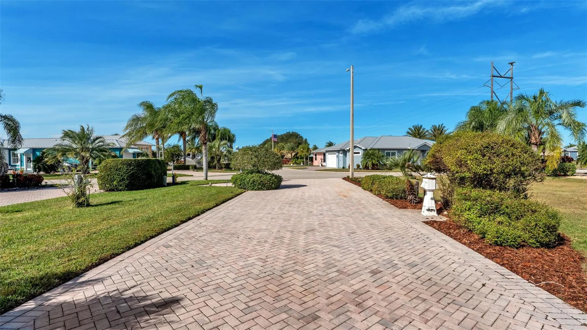 3312 Fish Hawk Drive Polk City FL 33868