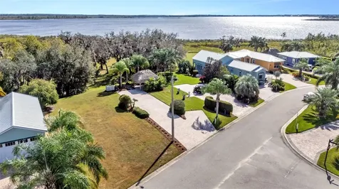 3312 Fish Hawk Drive Polk City FL 33868