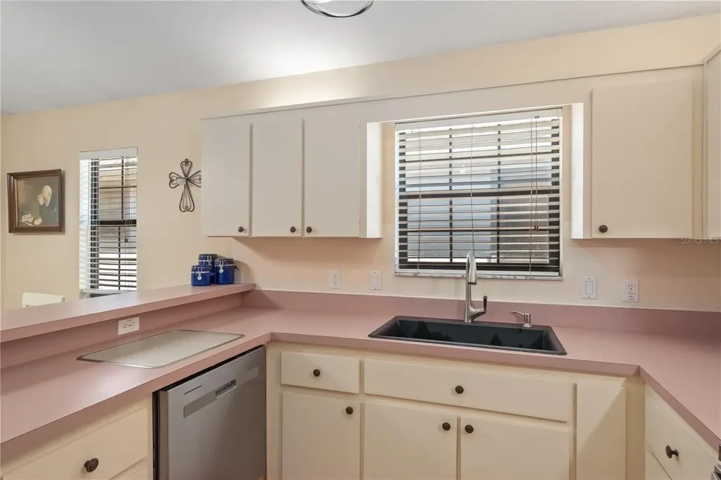 3911 NE 22nd Street Ocala FL 34470