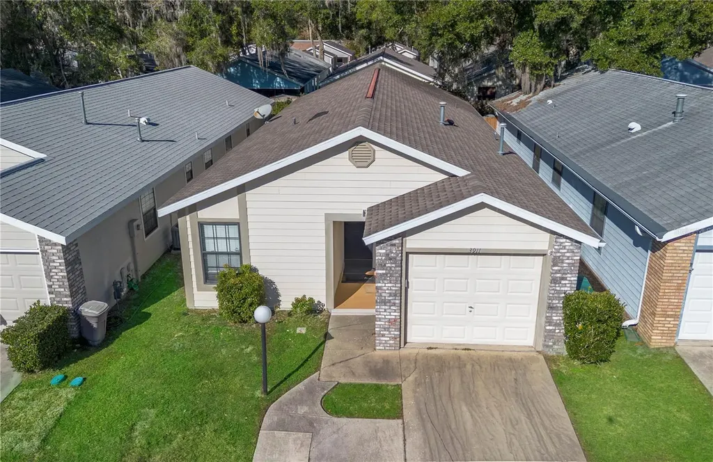 3911 NE 22nd Street Ocala FL 34470