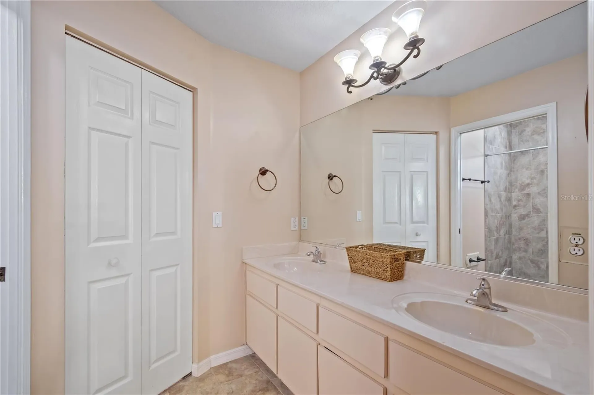 3911 NE 22nd Street Ocala FL 34470