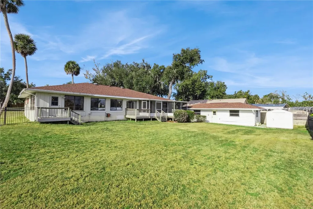 28228 Tammi Drive Tavares FL 32778