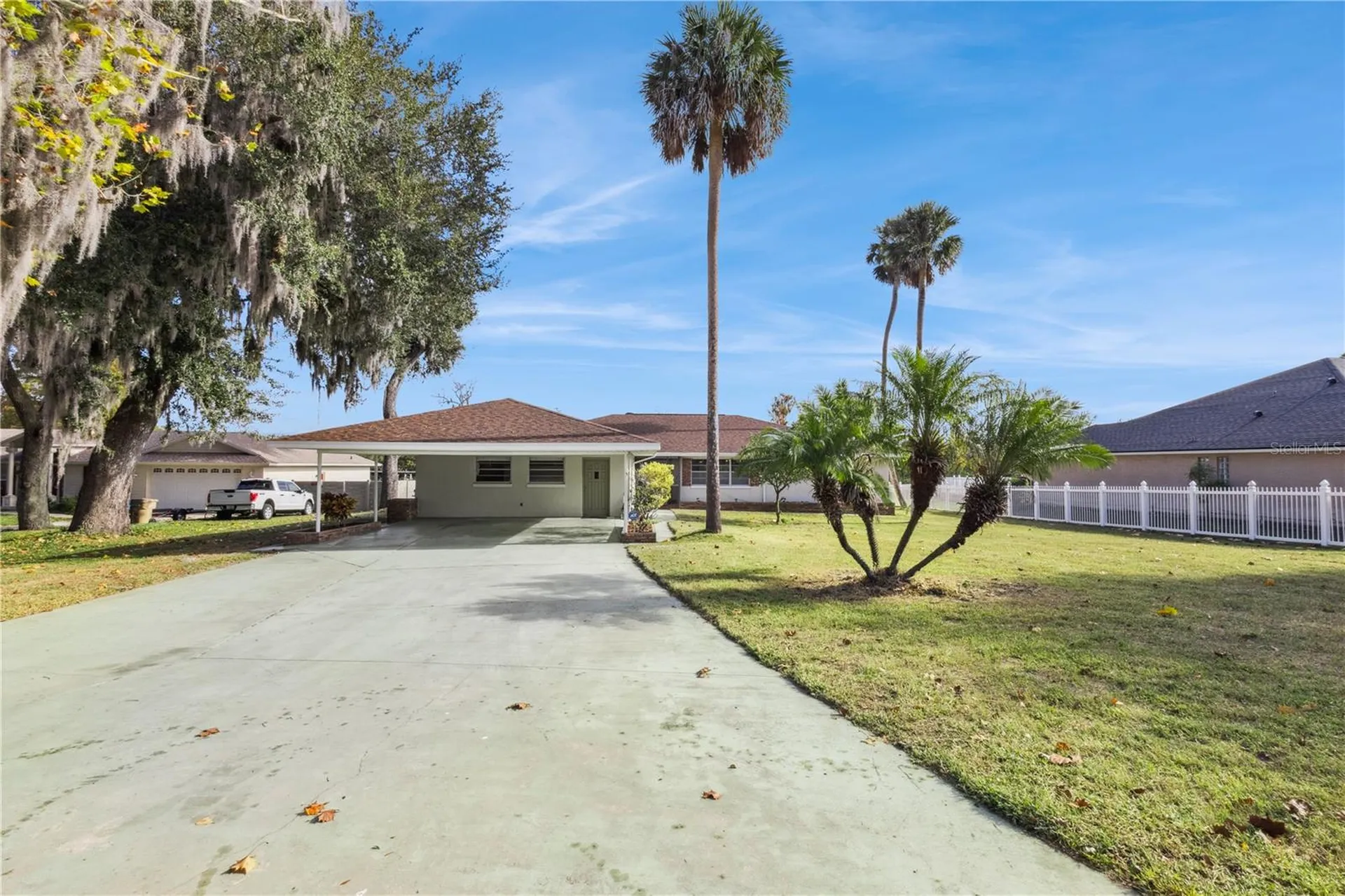 28228 Tammi Drive Tavares FL 32778
