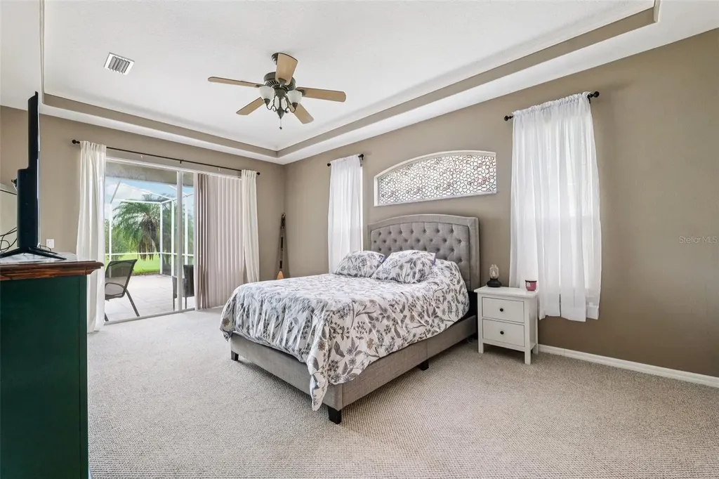 13049 Thoroughbred Drive Dade City FL 33525