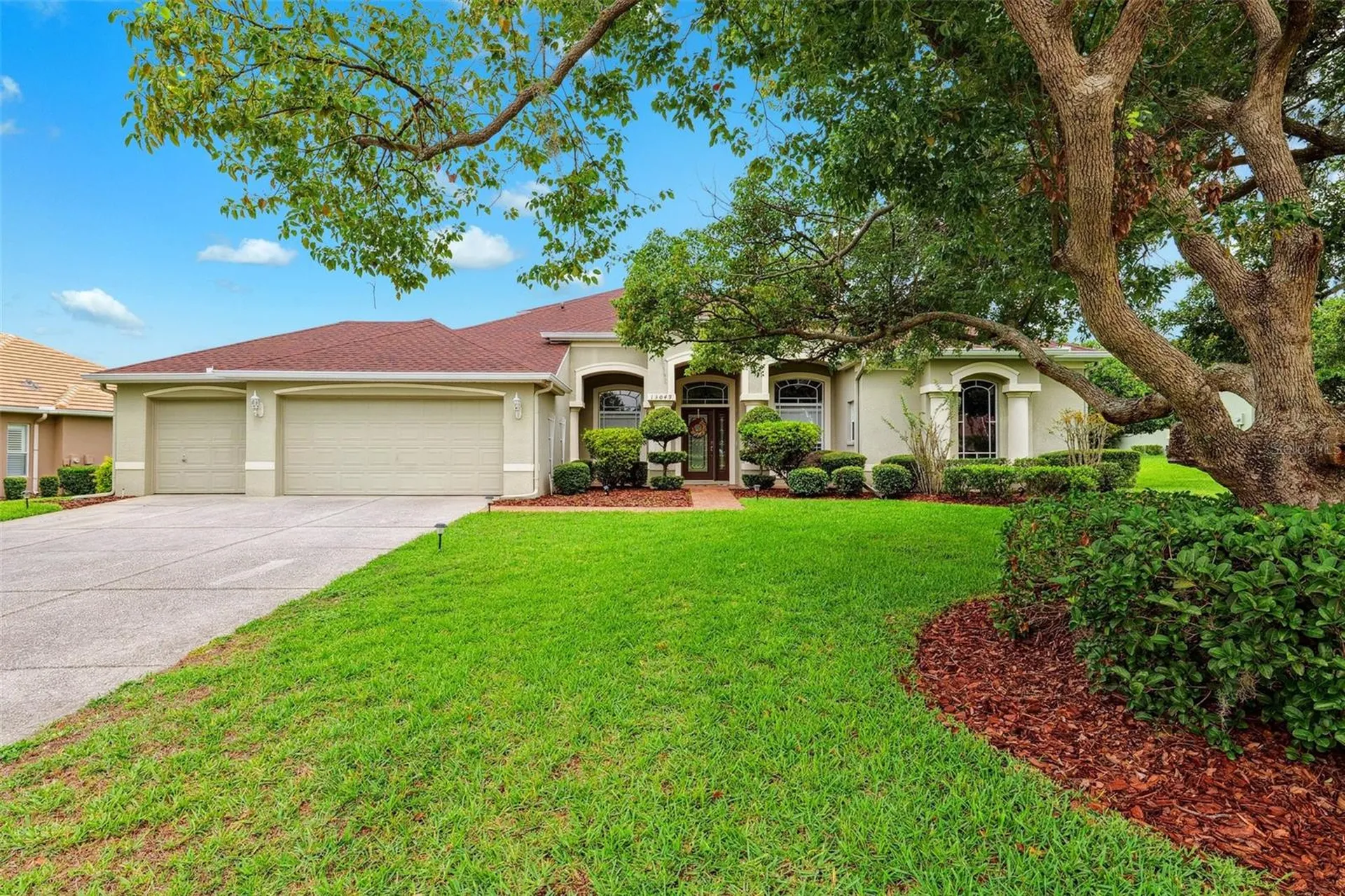 13049 Thoroughbred Drive Dade City FL 33525